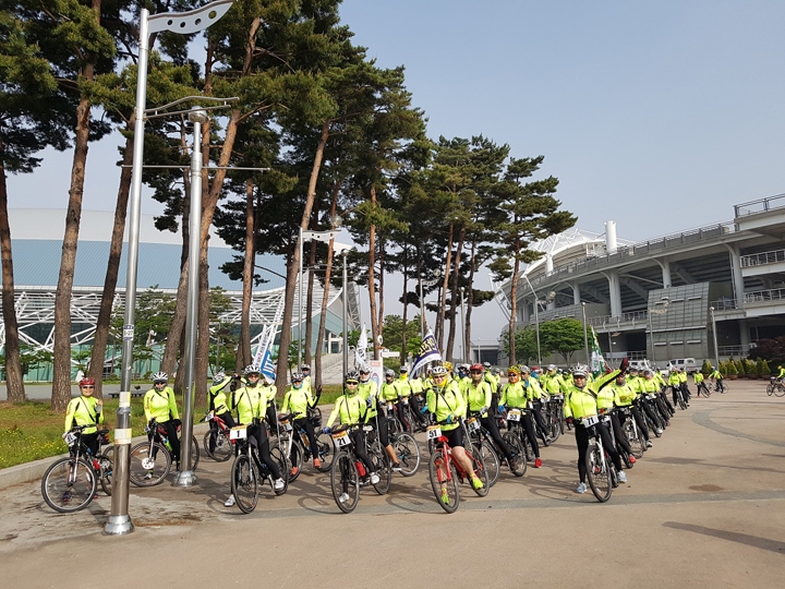 자전거의 날 기념 안전캠페인 ‘센추리런‘ 개최 [사진=고양시]