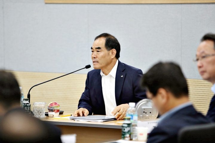 한국농어촌공사가 19일 평택호 관리소에서 현장중심 정책 발굴을 위한 네번째 현장경영회의를 개최했다. [사진=한국농어촌공사]