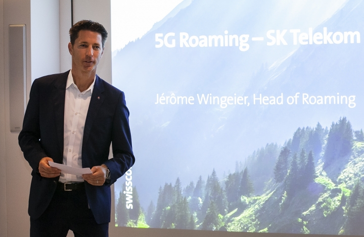제롬 윈가이어 스위스콤 로밍사업대표가 SKT와 5G로밍 협력에 대해 설명 하고 있다.[사진=SKT]