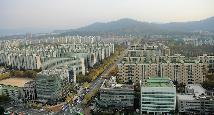 재건축이 활성화 된 대치동 일대 아파트 전경. [사진=유준상 기자]