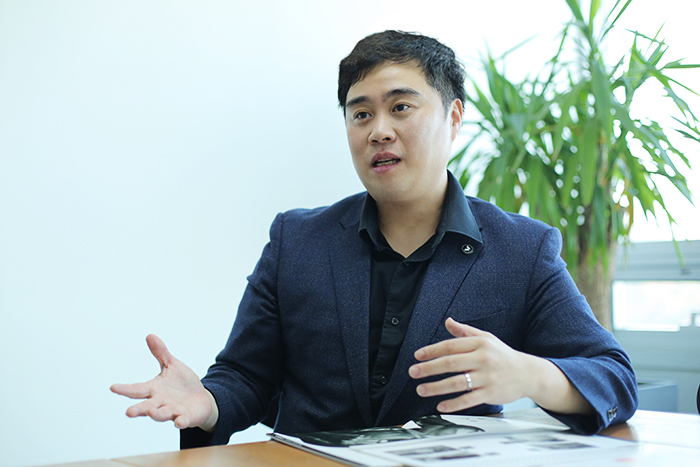 김남혁 윈백고이스트 대표가 재단의 인허가 관련 컨설팅 등을 통해 회사가 성장하는데 큰 도움을 받았다고 밝히고 있다.