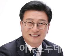 윤재갑 위원장