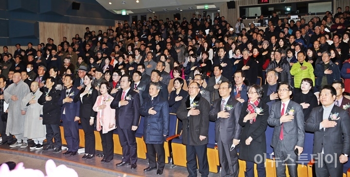 김성제 예비후보 ‘새로운 도전, 그리고 희망’ 출판기념회를 찾은 지지자들.