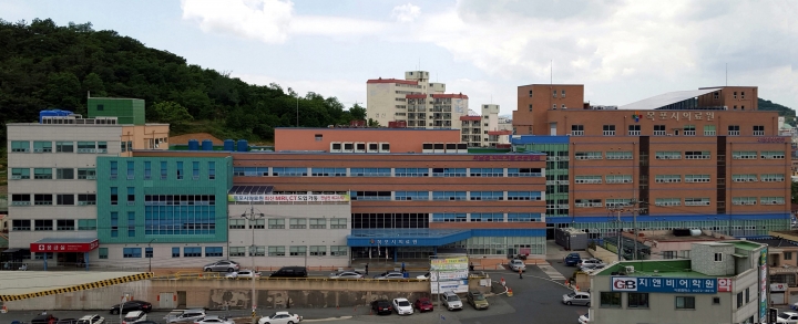목포시의료원이 코로나19 대응 감염병관리기관으로 지정됨에따라 오는 28일까지 모든 입원 환자를 다른 병원으로 옮기고 76실의 병실을 확보한다. [사진=목포시]