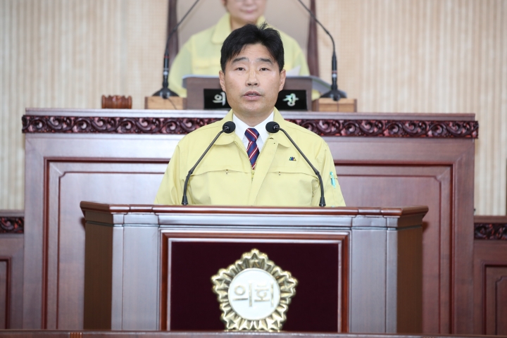김운남 의원.