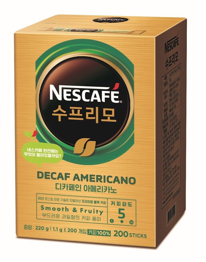 롯데네슬레코리아는 카페인 및 가격 부담은 낮추고 용량은 늘린 ‘네스카페 수프리모 디카페인 아메리카노 200입’을 출시했다. [사진=롯데네슬레코리아]
