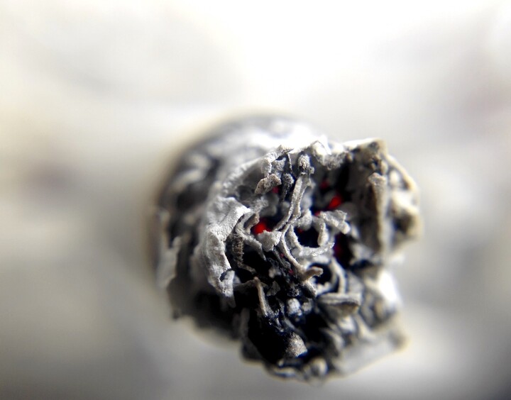 식품의약품안전처는 ‘담배 주류연 성분 분석법’을 개정·발간했다고 밝혔다. [사진=픽사베이]