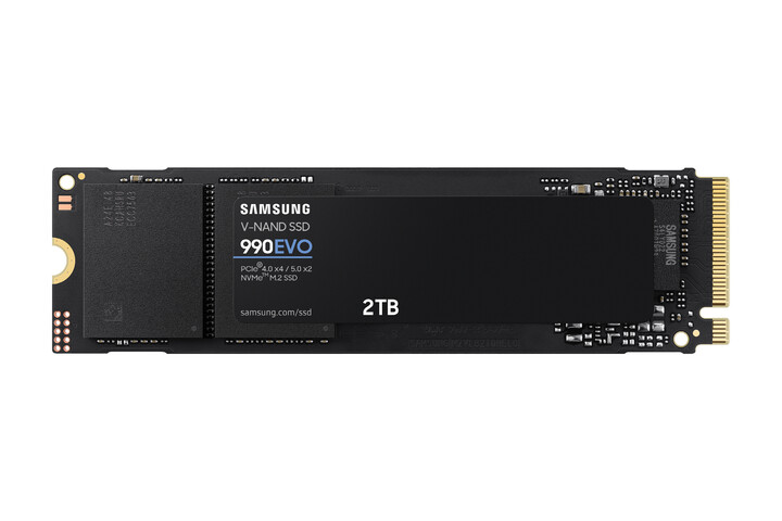 삼성전자가 성능과 범용성을 모두 갖춘 소비자용 SSD '990 EVO'를 출시했다. [사진=삼성전자]