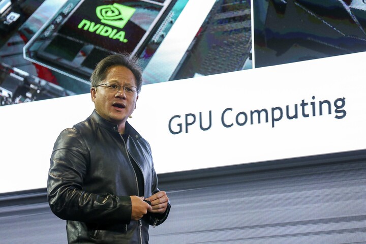 엔비디아 젠슨 황 CEO가 GPU 기술 콘퍼런스서 연설하고있다. [사진=연합뉴스]