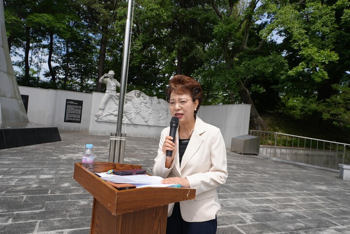 축사에 나선 양혜령 전 광주시의원 [사진=세계평화여성연합 광주전남지부]