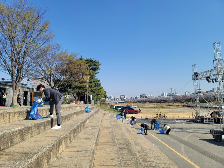 축제 마무리도 예술처럼 아름답게. [사진=청주시]