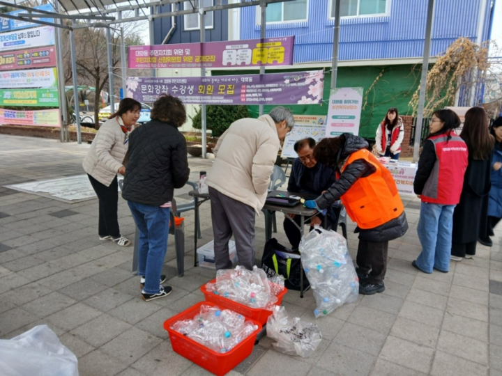 대화동에서 운영된 ‘고양자원순환가게’. [사진=고양특례시]