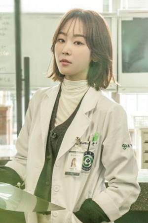 서현진, 아가타 파리 뮤즈로 발탁 - 이뉴스투데이