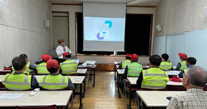 군포시 전국 최초 스마트워치로 미화원 안전관리 - 뉴스 썸네일 이미지