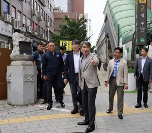 백호 <b>서울교통공사</b> 사장, 2호선 <b>성수역</b> 현장 점검 실시