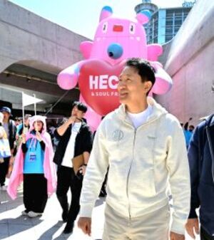 <b>오세훈 서울시장</b>, '<b>DDP 봄축제</b> : 디자인테마파크' 현장 방문