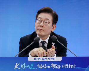 K<b>바이오</b>, 반도체만큼 키운다···2030 글로벌 톱5 도약 선언