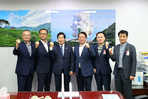 공영민 <b>고흥군</b>수, 국회 방문 지역 <b>현안 사업</b> 국비확보 총력