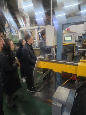 충북도, 옥천 한국엔지니어링웍스 방문···AI 팩토리 전환 가속화 - 뉴스 썸네일 이미지