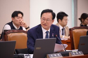 송재봉 의원, 청주시 AI 입은 첨단소재 혁신 거점으로 - 뉴스 썸네일 이미지