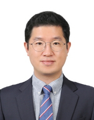 경상국립대, 방사선·열·진공 견디는 '우주 태양전지' 국산화 도전 - 뉴스 썸네일 이미지