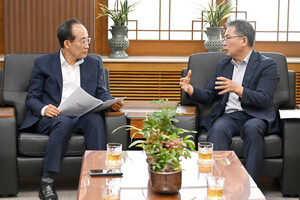 "<b>민항</b>부터 속도 낸다"… <b>TK신공항</b>, 대구·군위 '원팀 공조' 재가동